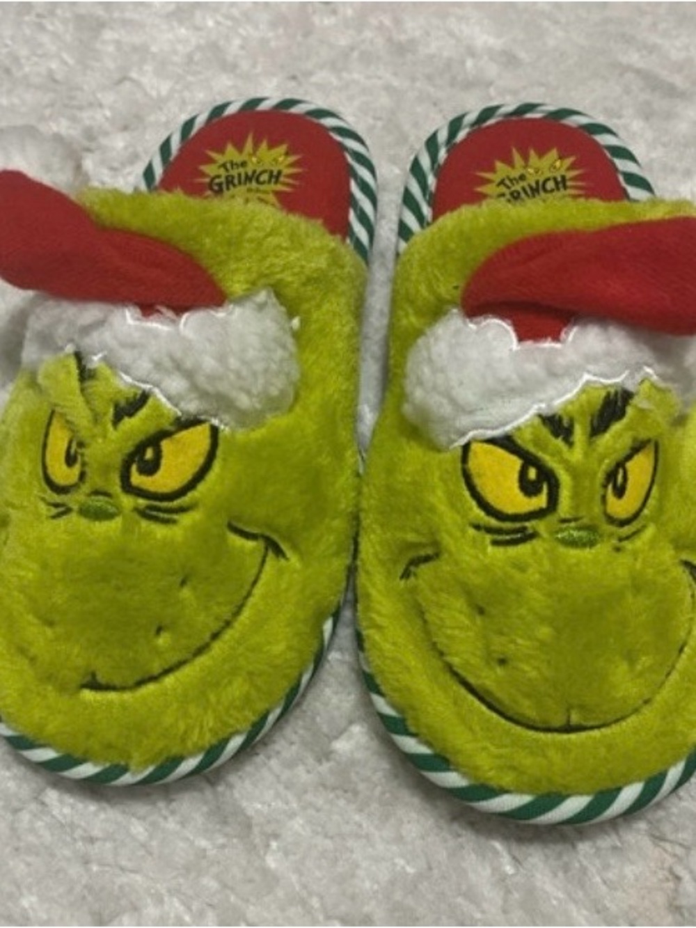 The Grinch Kids Plush Slippers - Green Holiday Slip-Ons size Medium 13-1
